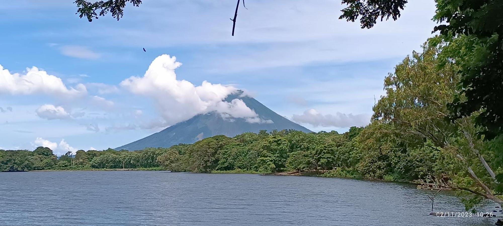 Hostel La Gloria Ometepe Buitenkant foto